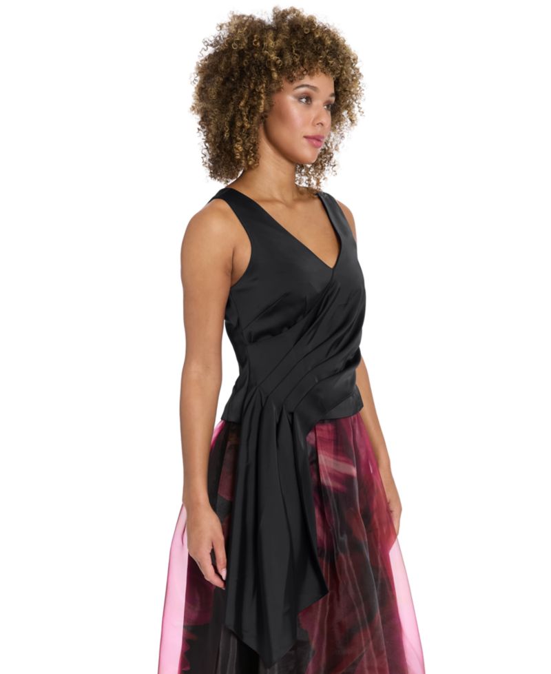 Women's V-Neck Sleeveless Top