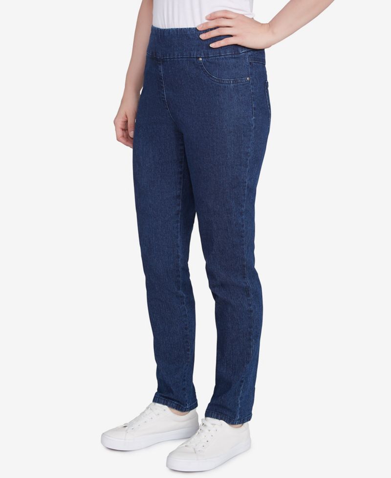 Petite Mid-Rise Pull-On Straight Extra Stretch Denim Pant