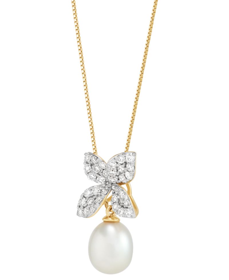 Cultured Freshwater Oval Pearl (7 - 7-1/2mm) & Lab Grown Diamond (1/2 ct. t.w.) Floral 18" Pendant Necklace in 14k Gold