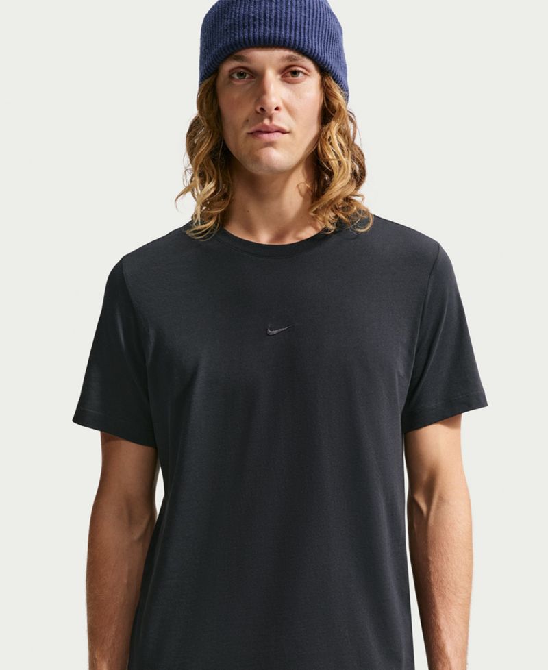 Men's Embroidered Swoosh Logo T-Shirt