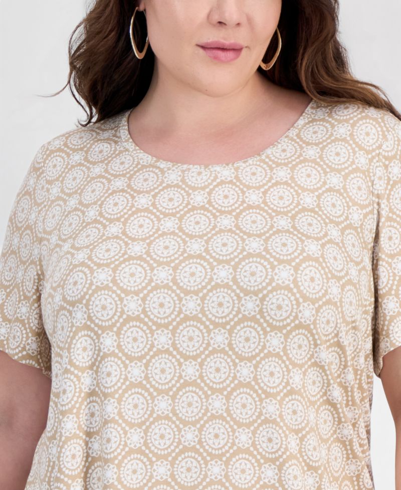 Plus Printed Scoop-Neck Short Sleeve Top