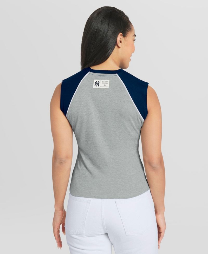 Women's Heather Gray New York Yankees Cropped Raglan Tank Top