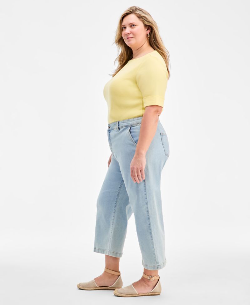 Plus Size Wide-Leg Cropped Jeans