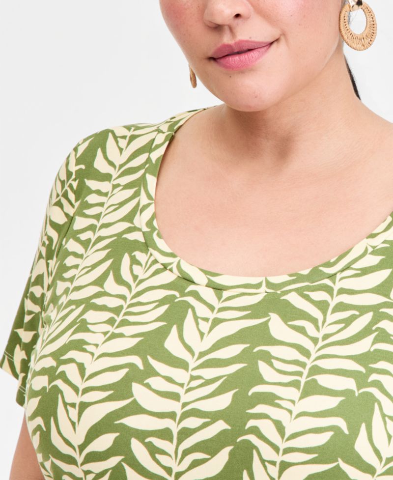 Plus Size Printed Short-Sleeve Top