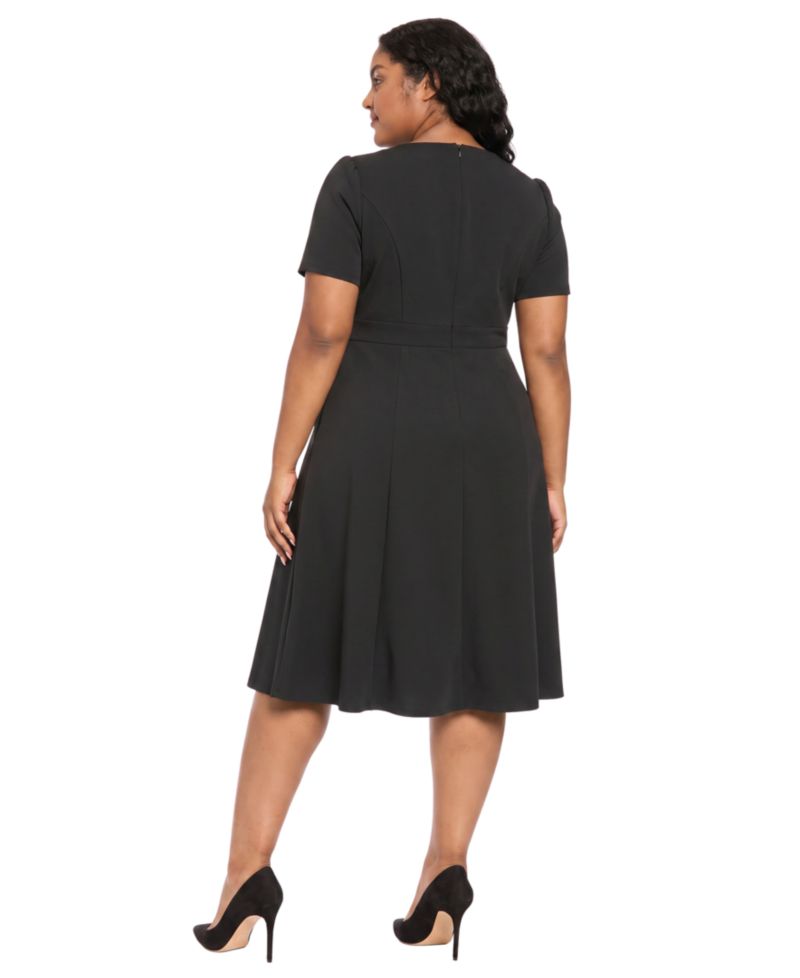 Women's Plus Size Belted Fit & Flare Boat Neck Short Sleeve Dress