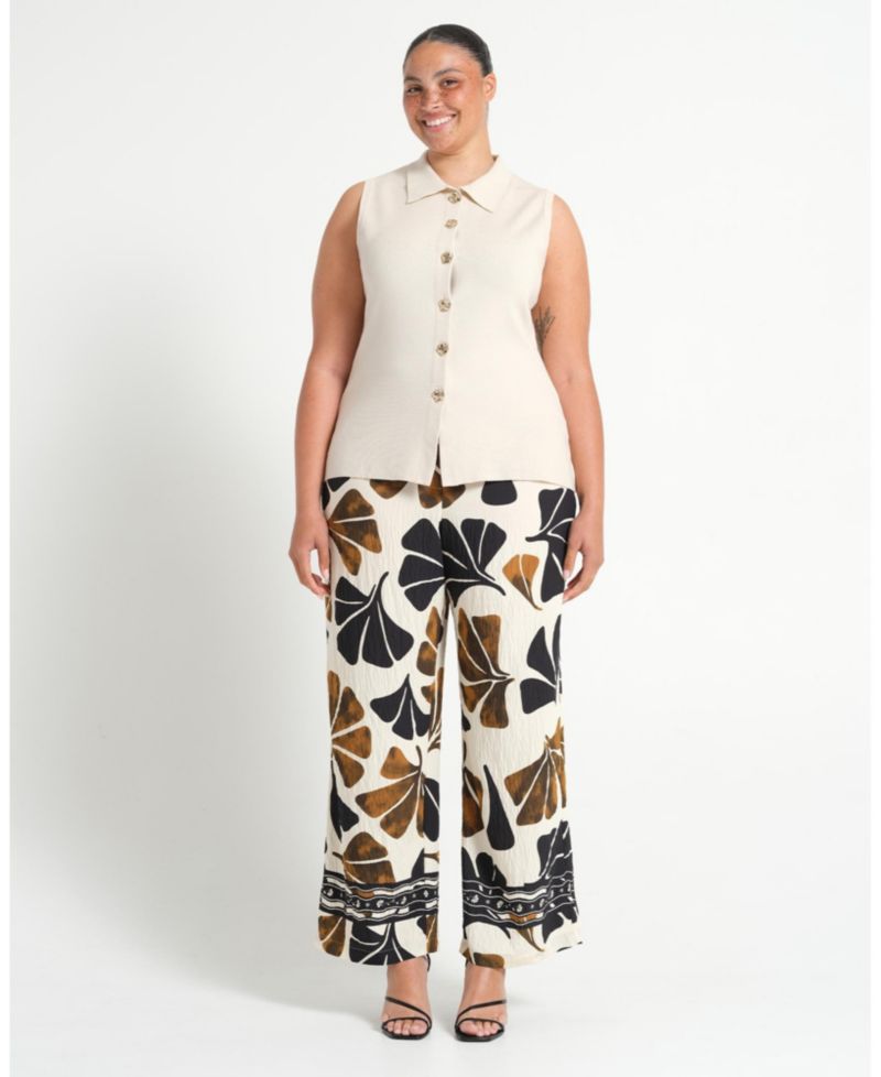 Plus Size Leya Collared Button-Front Fitted Knit Top