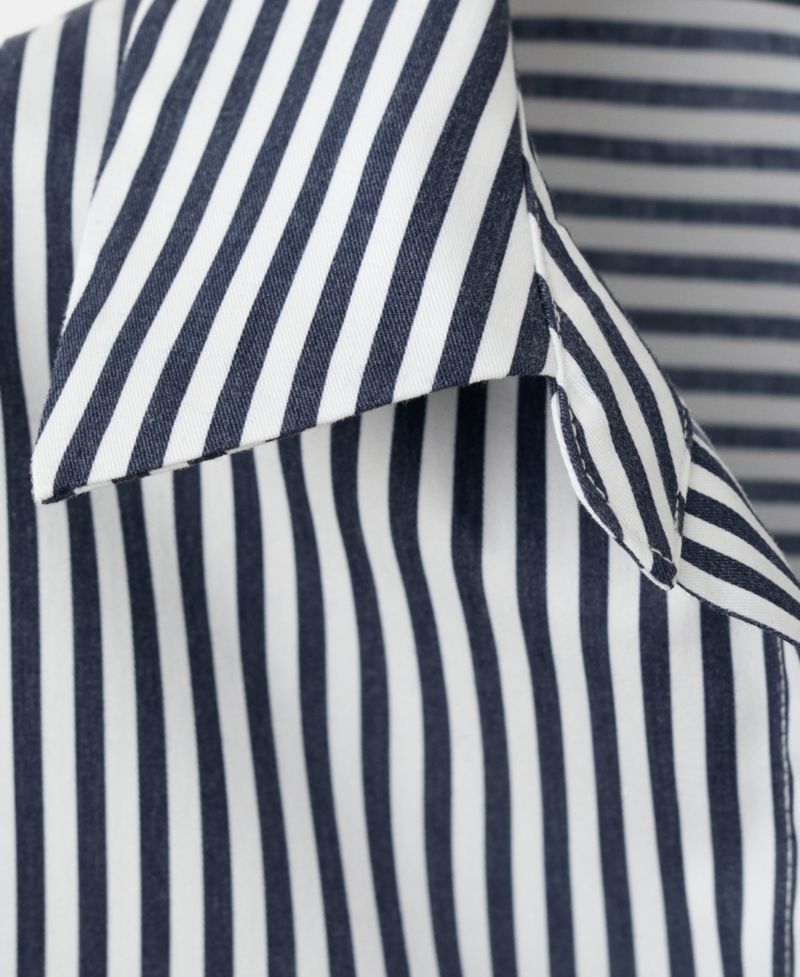 Women's Striped Long-Sleeve Button-Down Shirt