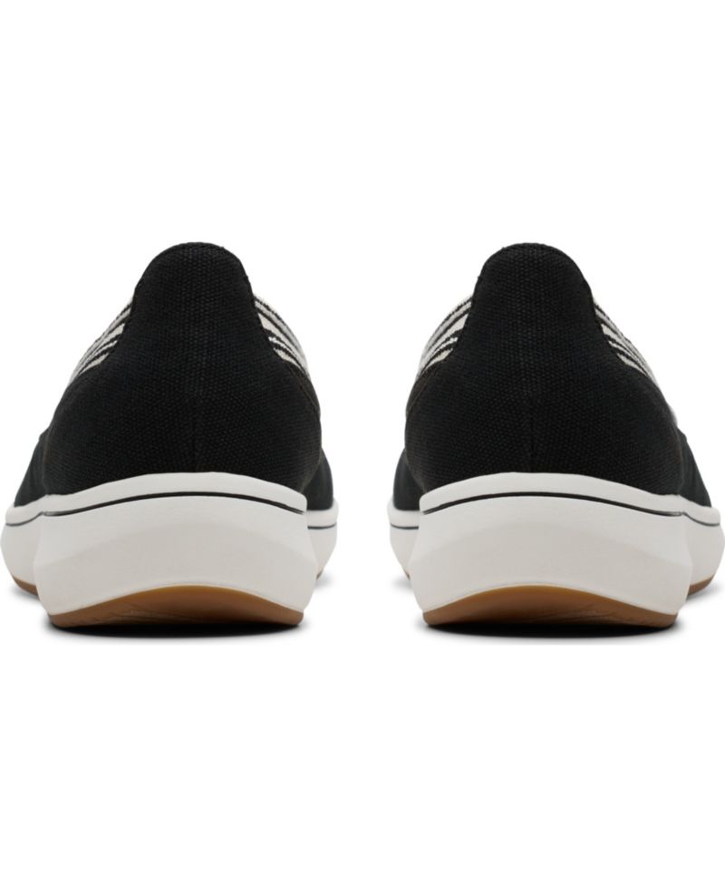 Women's Cloud Steppers Breeze Sky Air Closed Toe Shoes