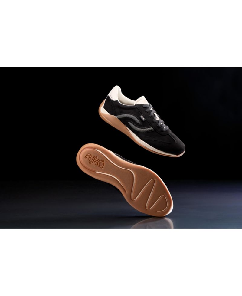 Women's Era Low Profile Lace Up Sneakers