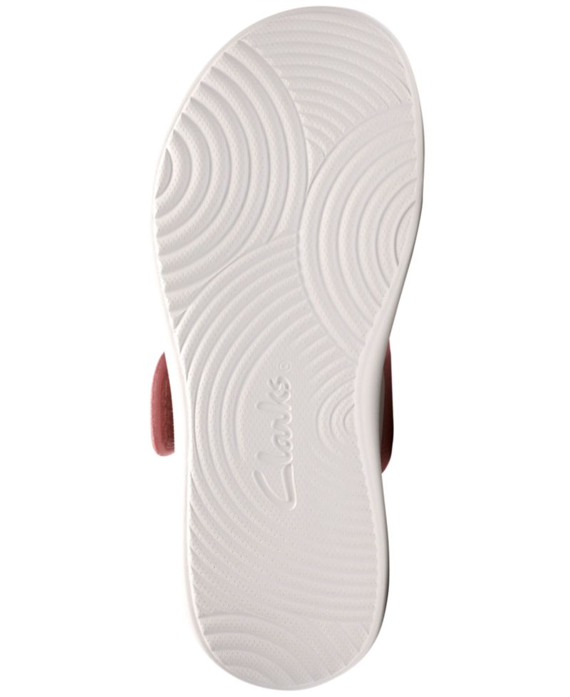 Women's Solevana Star Round Toe Sandals