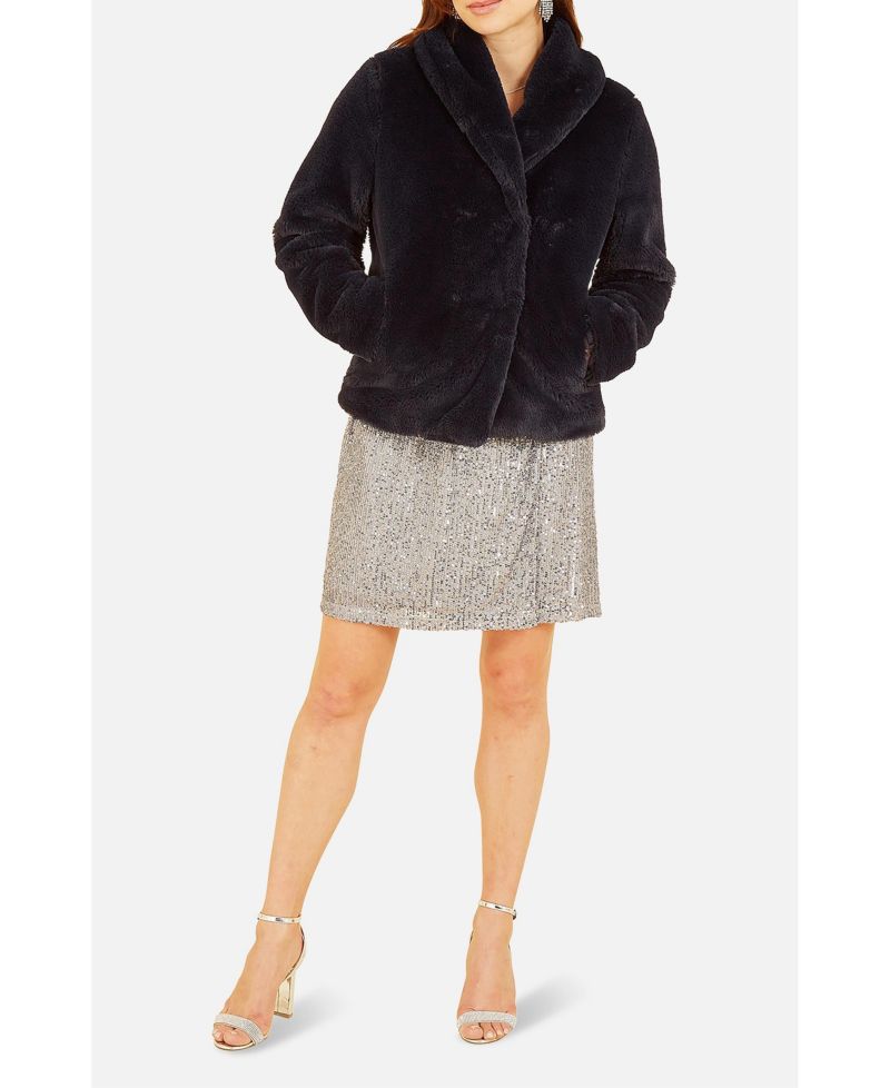 Women's Short Wrap Faux Fur Coat