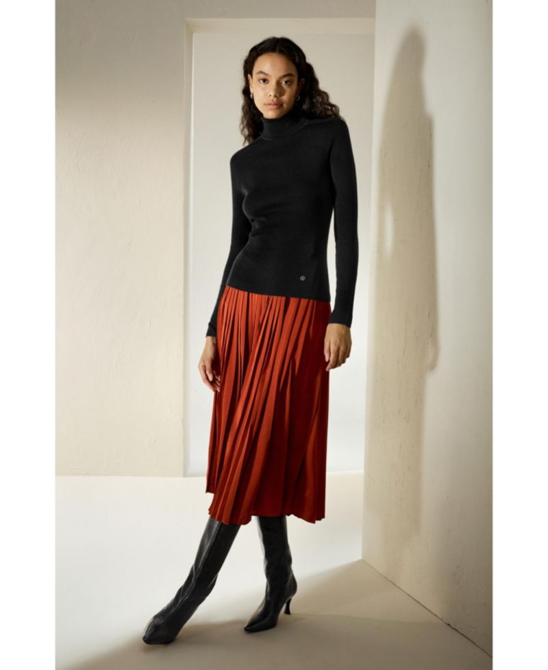 Women's Seamless Silk-Cashmere Blend Turtleneck Sweater