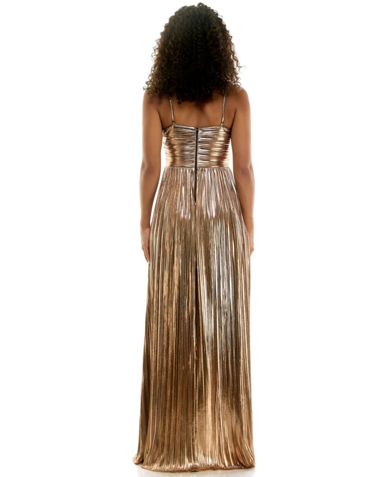 Women's Sweetheart Metallic Ruched Gown