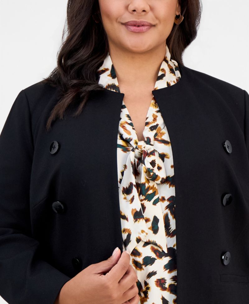 Plus Size Double-Breasted Collarless Blazer