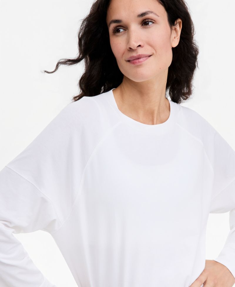 Women's Oversized-Fit Boyfriend Long-Sleeve T-Shirt