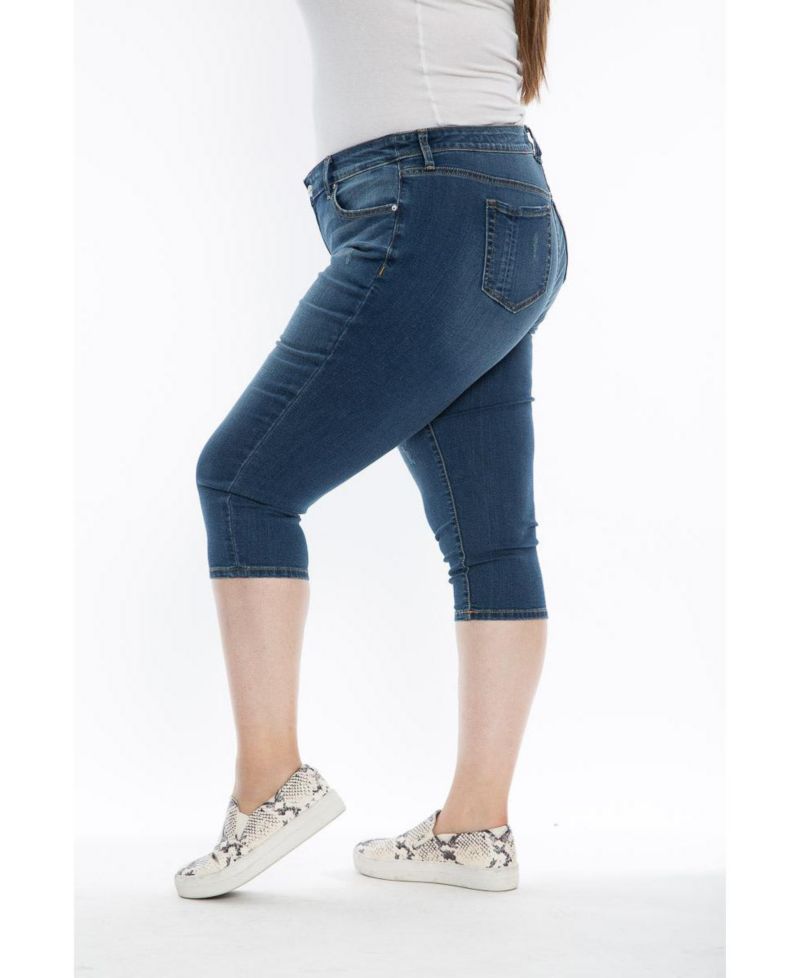 Plus Size Mid Rise Crop Jeans