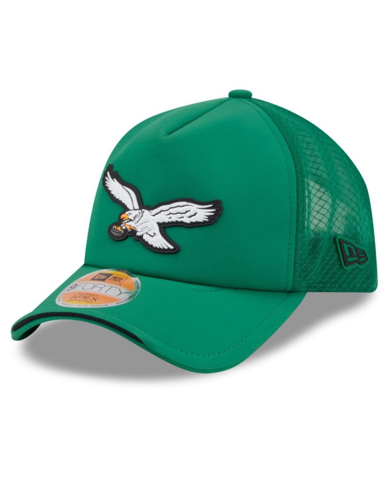 Men's Kelly Green Philadelphia Eagles 2026 Sideline Throwback Apex 9FORTY Adjustable Trucker Hat