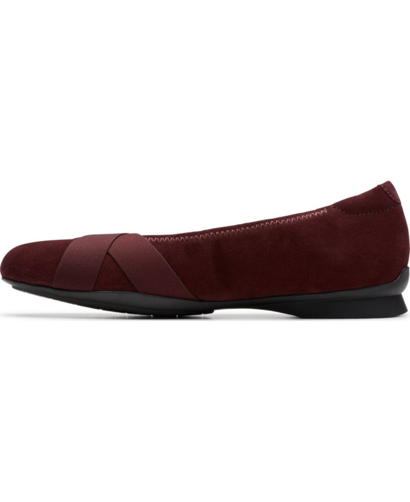 Women's Jazmynn Gem Round Toe Flats