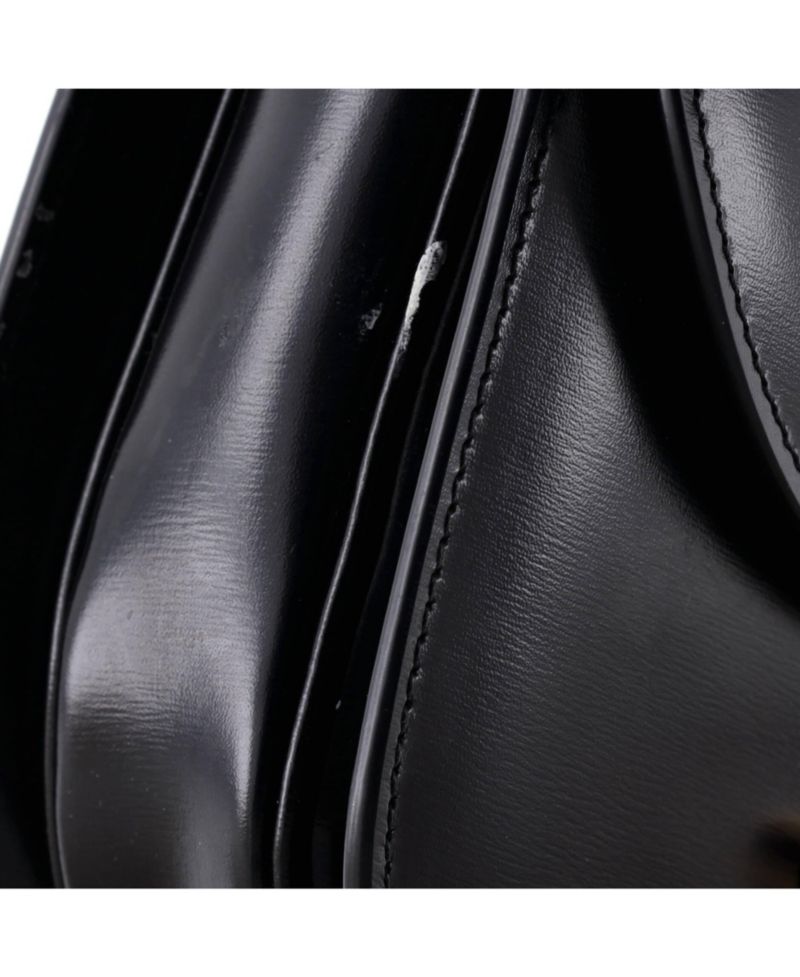 Triomphe Besace Clea Chain Flap Bag Leather