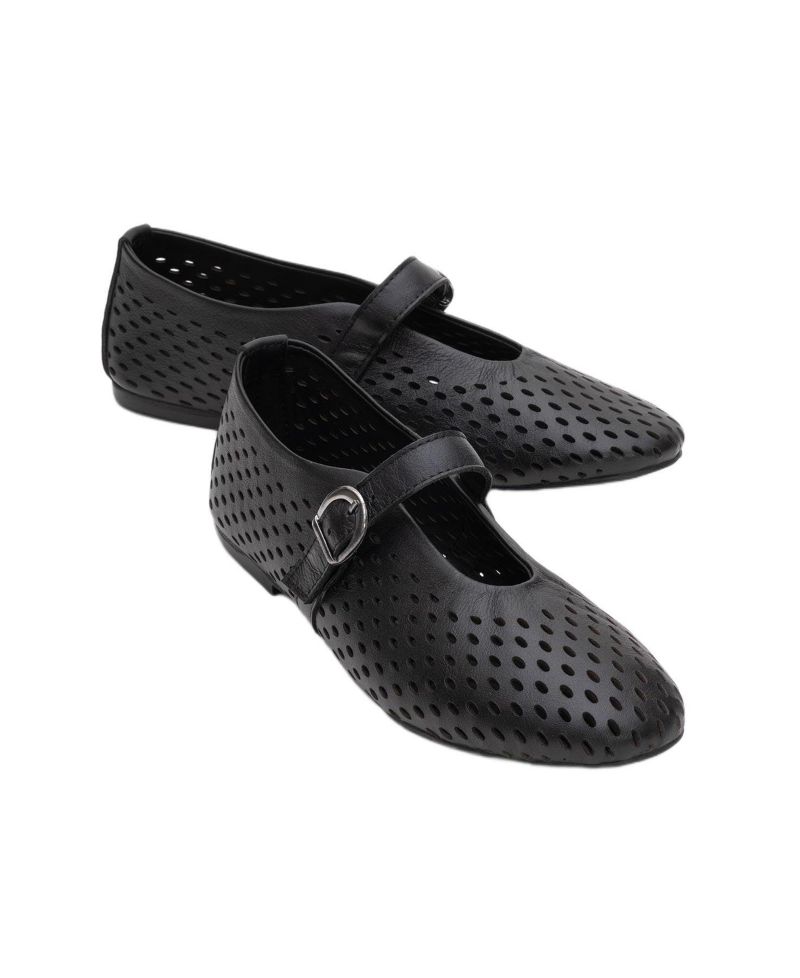 Forever and Always Shoes Women's Arian Leather Ballet Flat