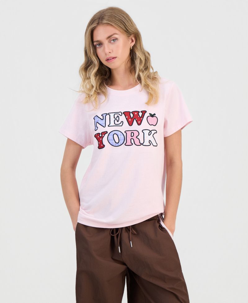 Juniors' Appliqu&eacute; New York Graphic T-Shirt