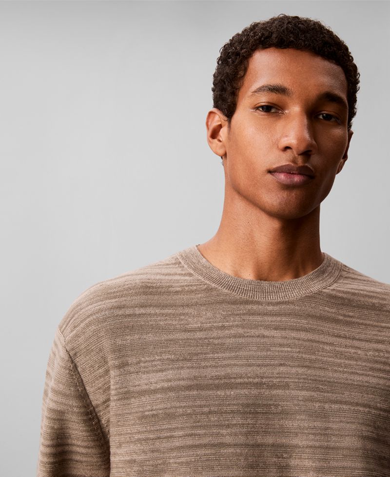 Men's Textured Breathable Crewneck Sweater