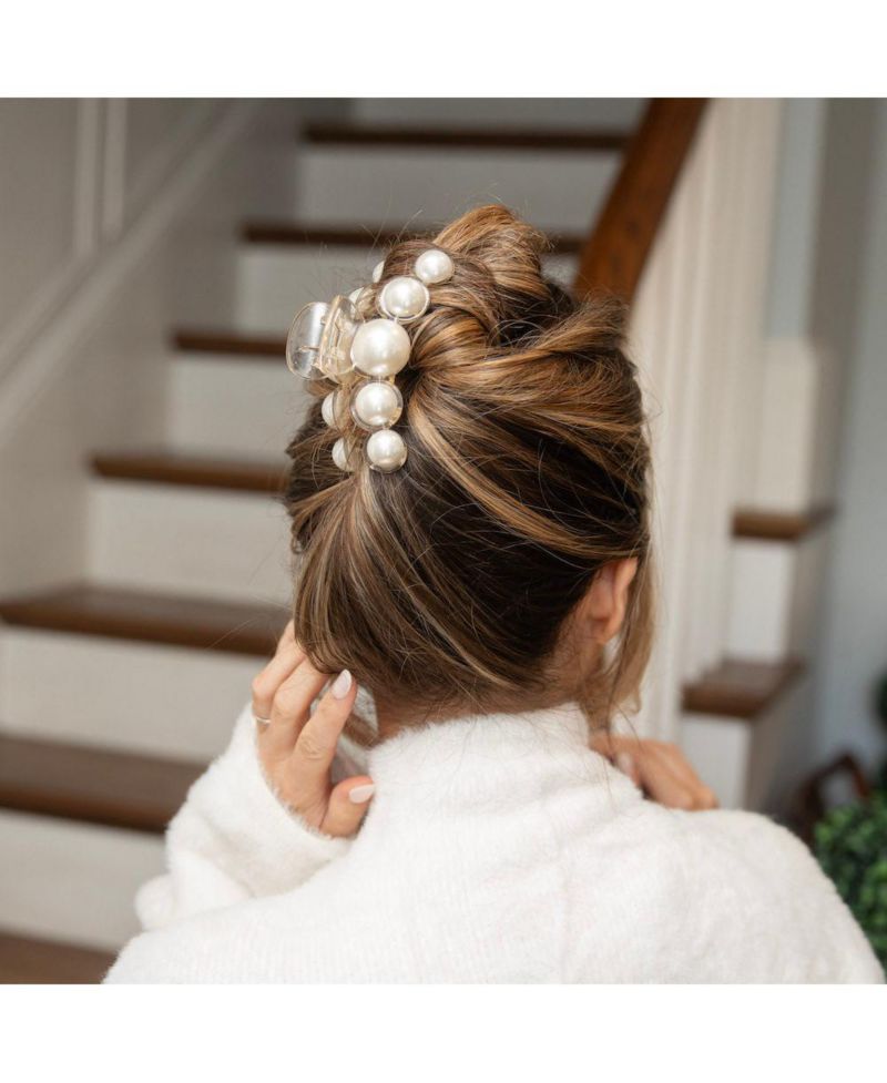 Dots Clip - Pearl White