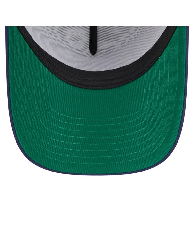 Men's White Chicago White Sox Distressed 9FORTY A-Frame Adjustable Trucker Hat