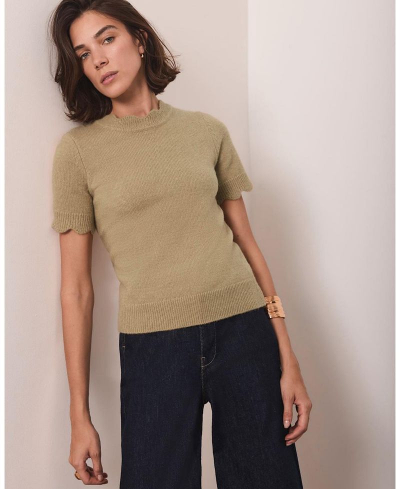 Women's Scallop Trim Knit Top