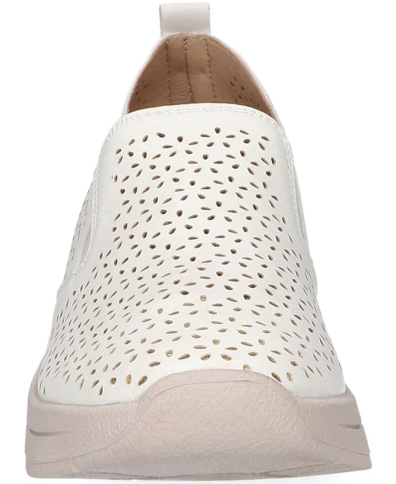 Easy Street Women's Nottingham Slip-On Sneakers
