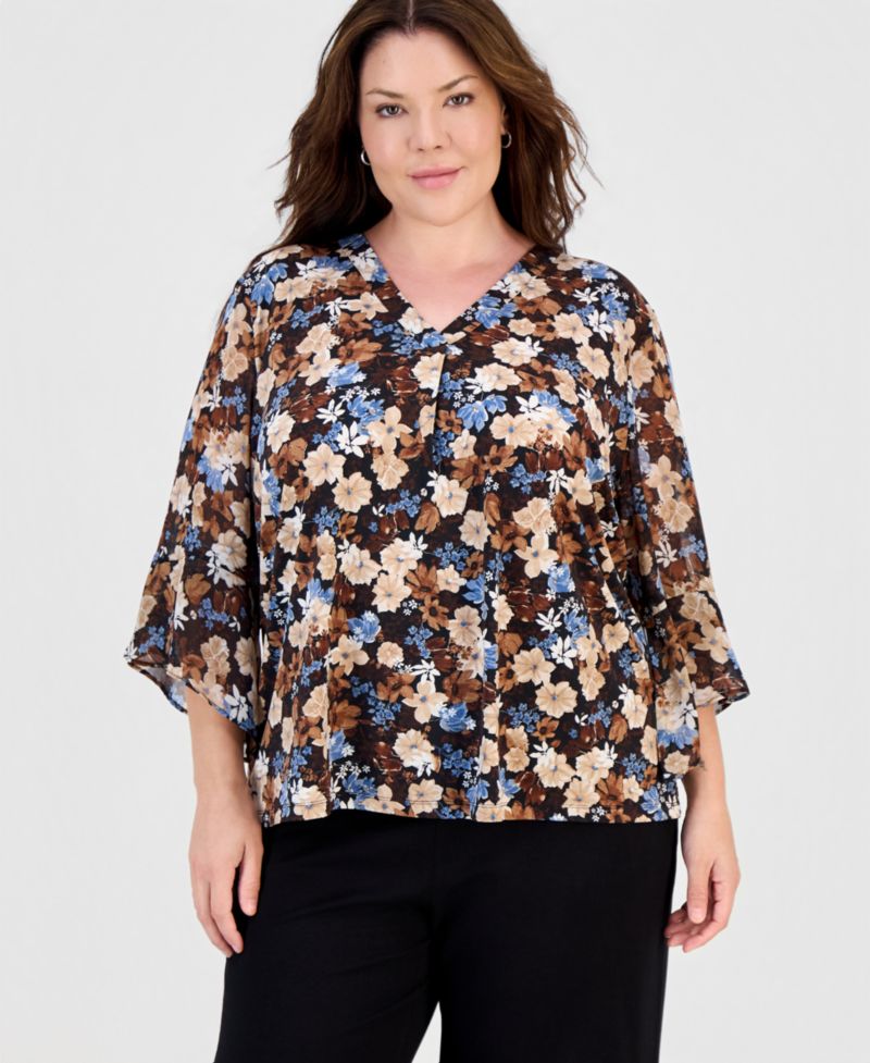 Plus Size V-Neck Flared 3/4-Sleeve Top