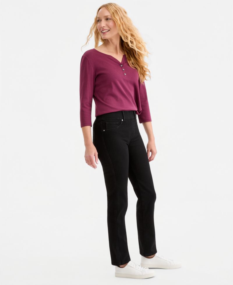 Women's Shaping Pull-On Straight Jeans