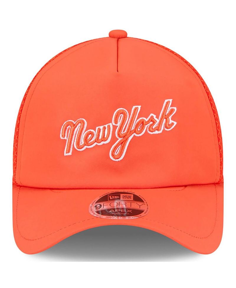 Men's Orange New York Mets 2026 Batting Practice Apex 9FORTY Adjustable Trucker Hat