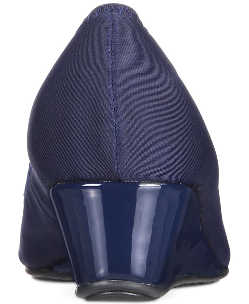 Women's Tad Wedge Pumps
