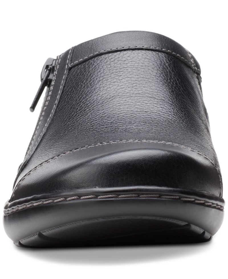 Women's Cora Giny Cushioned Zip Loafer Flats