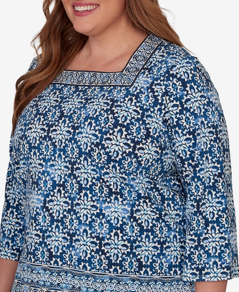 Plus Size Batik Tile Square Neck Top