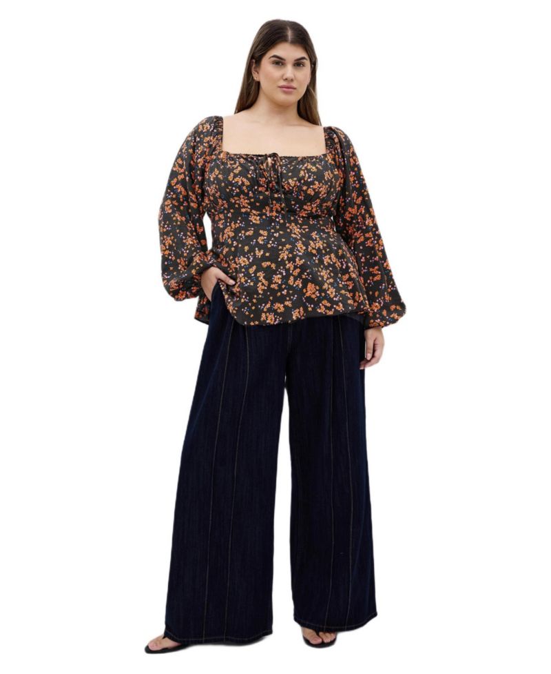 Plus Size Gigi Long Sleeve Daisy Print Top