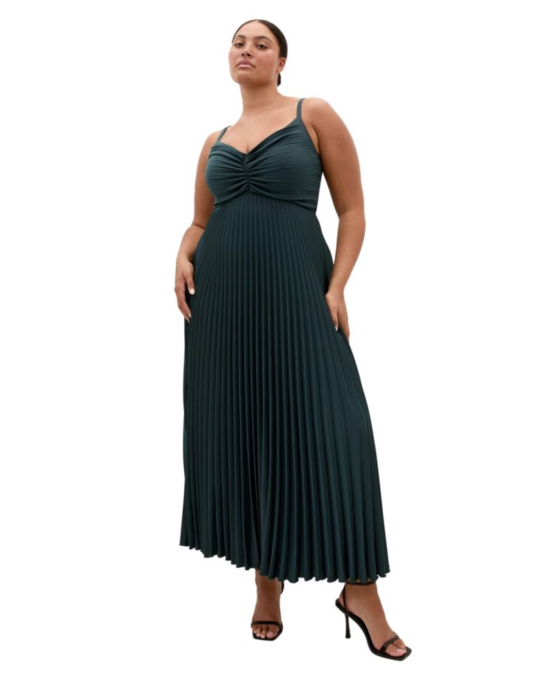 Plus Size Ariana Pleated Maxi Dress