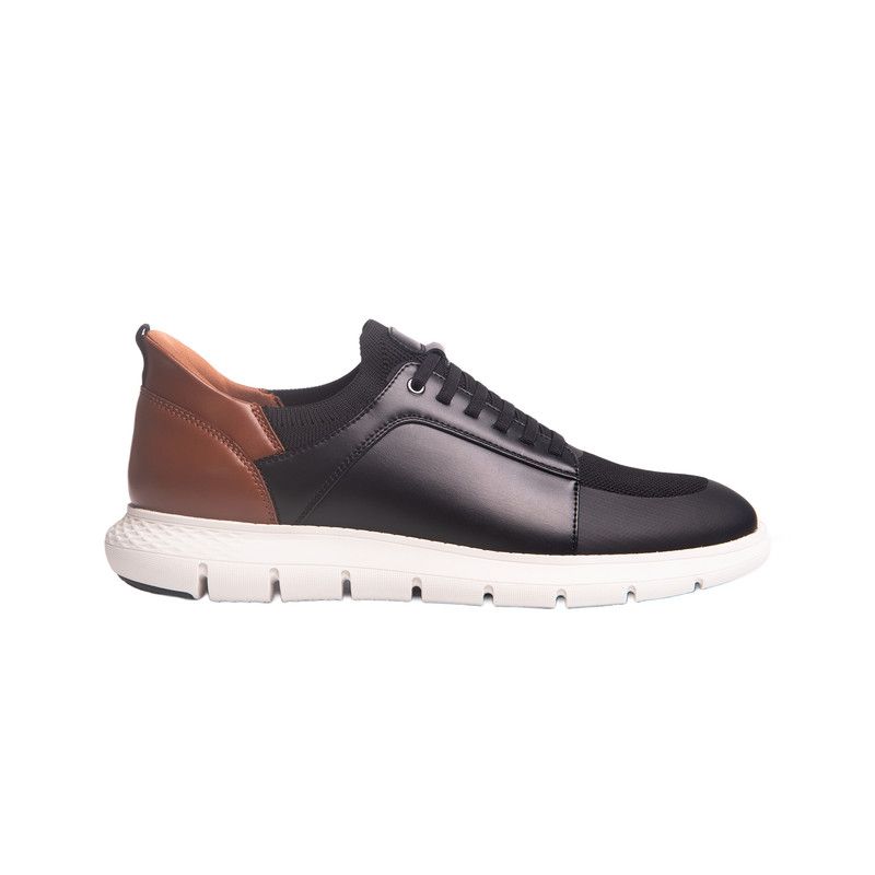 Men's Newbury St Hands-Free Slip On Technology Lightweight Sneakers