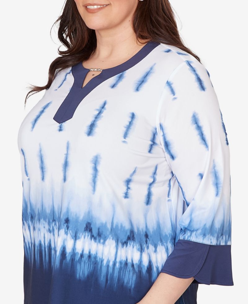 Plus Size Classic Tie Dye Border Split Neck Top