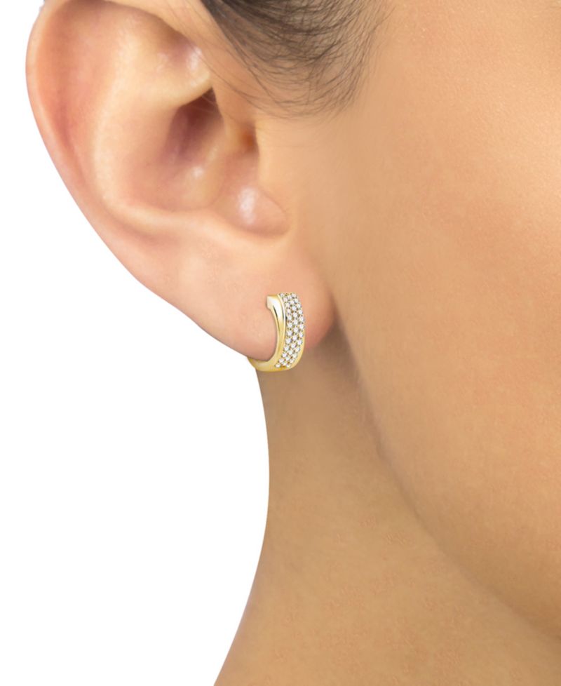 Diamond Pav&eacute; Small Hoop Earrings (1/2 ct. t.w.) in 14k Gold
