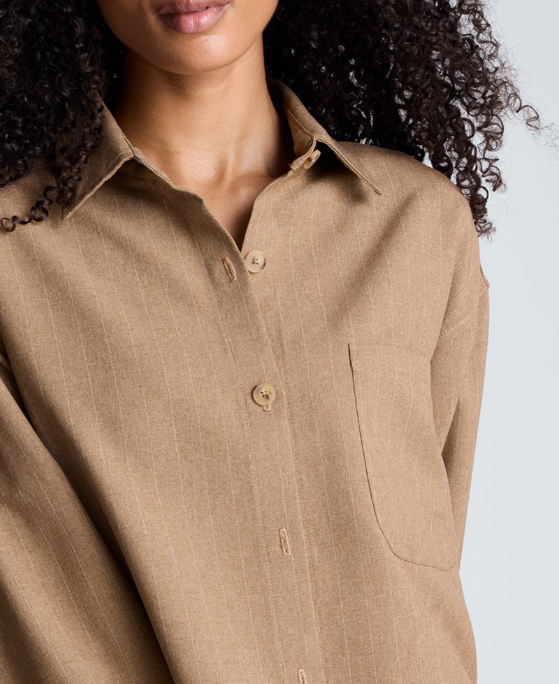 Women's Oversized Collared Long-Sleeve Crop Shirt