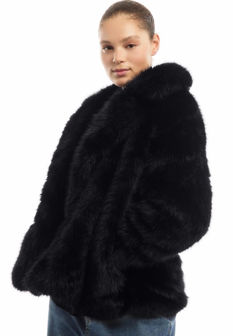 Women's June + Vie Faux Fur Coat