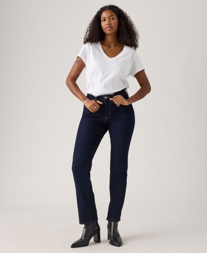Women's Classic Straight Jeans