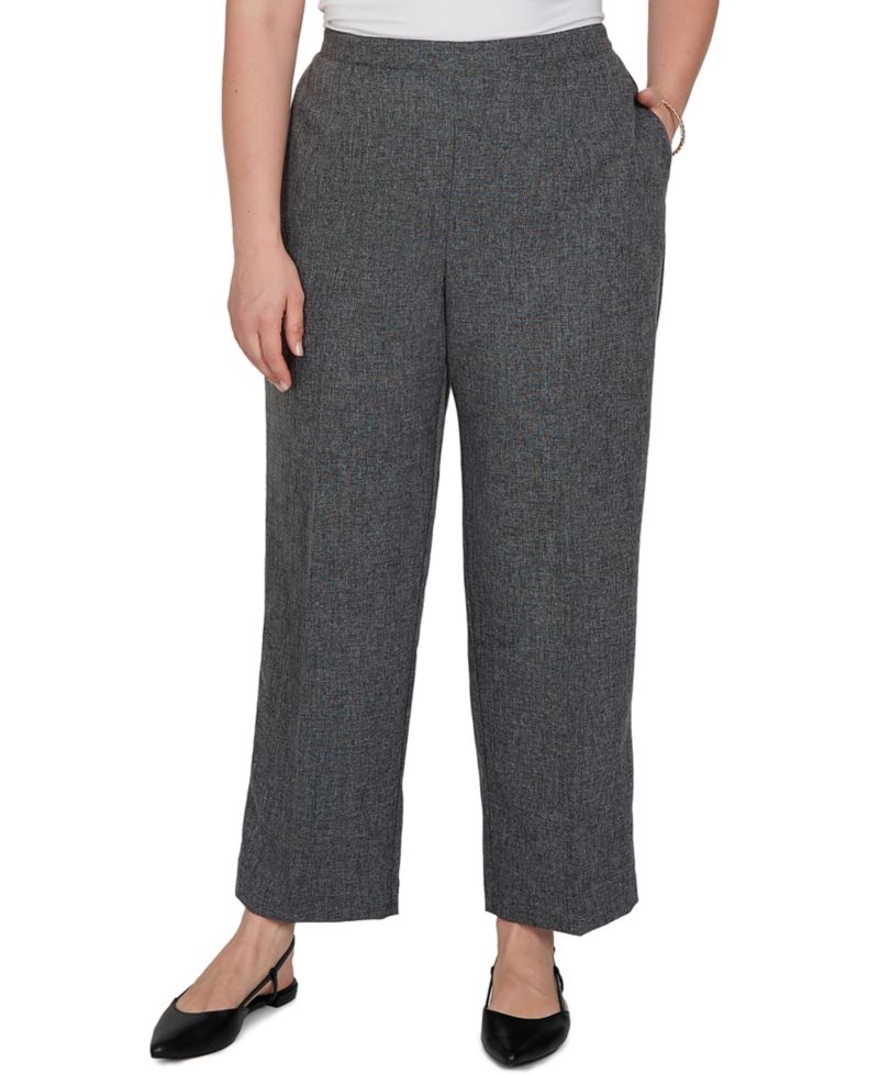 Plus Size Pull-On Mid-Rise Straight Pants