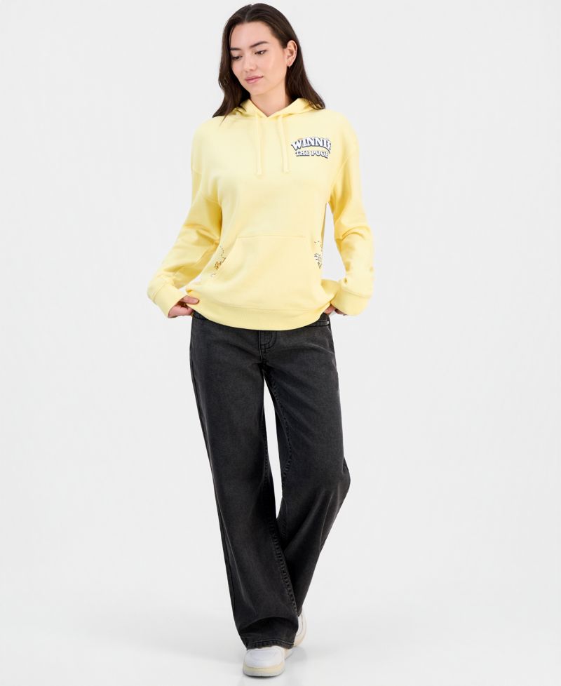 Juniors' Pooh Screenprint Long-Sleeve Hoodie