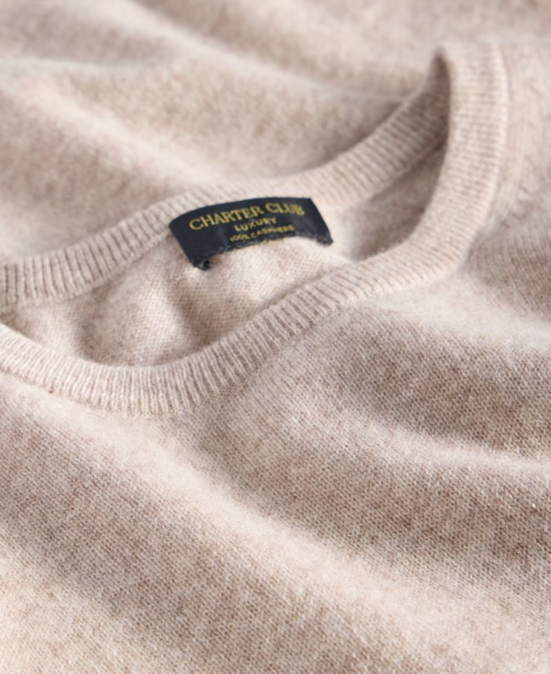 100% Cashmere Women's Petite Long-Sleeve Crewneck Sweater