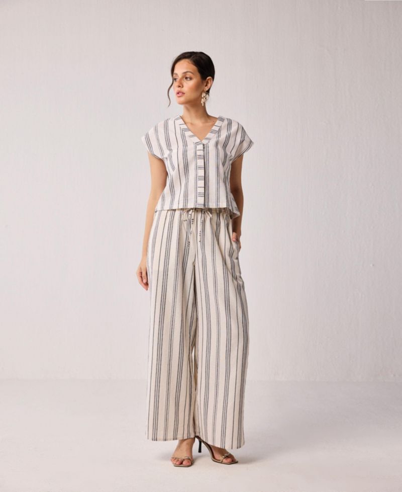 Women's Wide-leg Drawstring Pants in Stripes