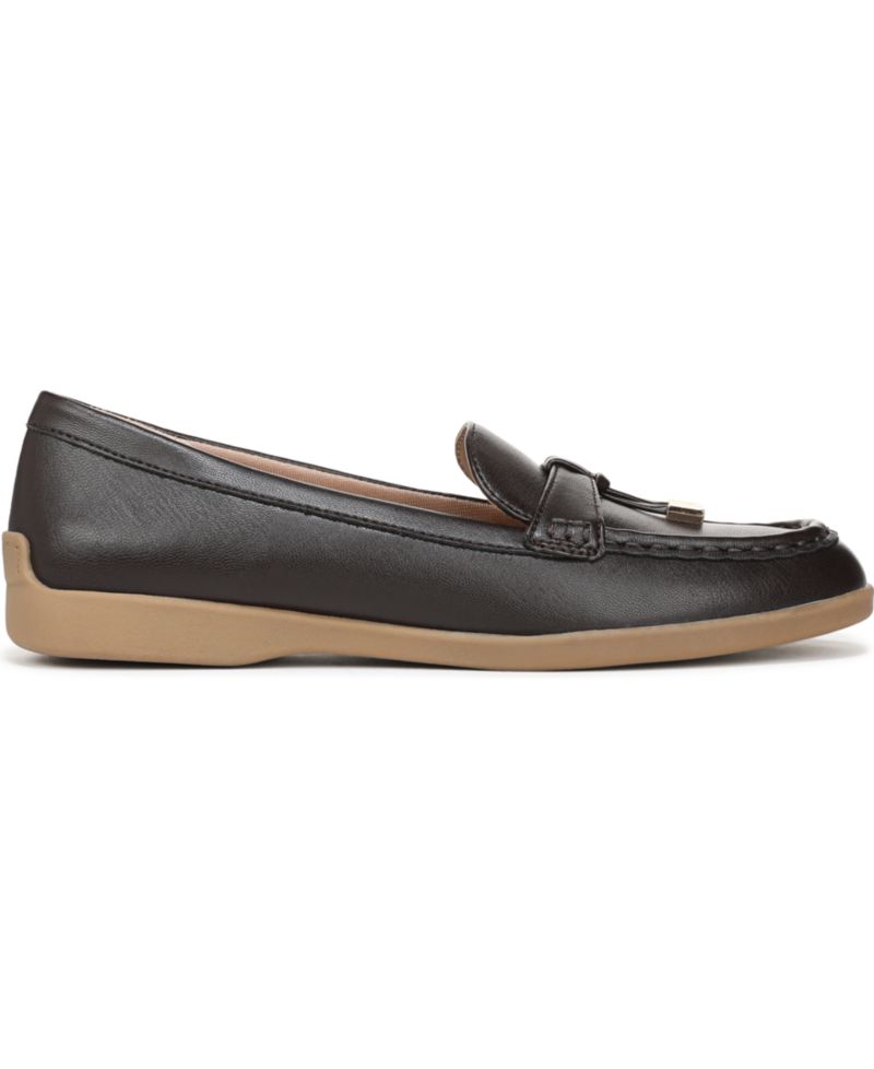 Women's Malta 3 Round Toe Slip On Tassel Loafers