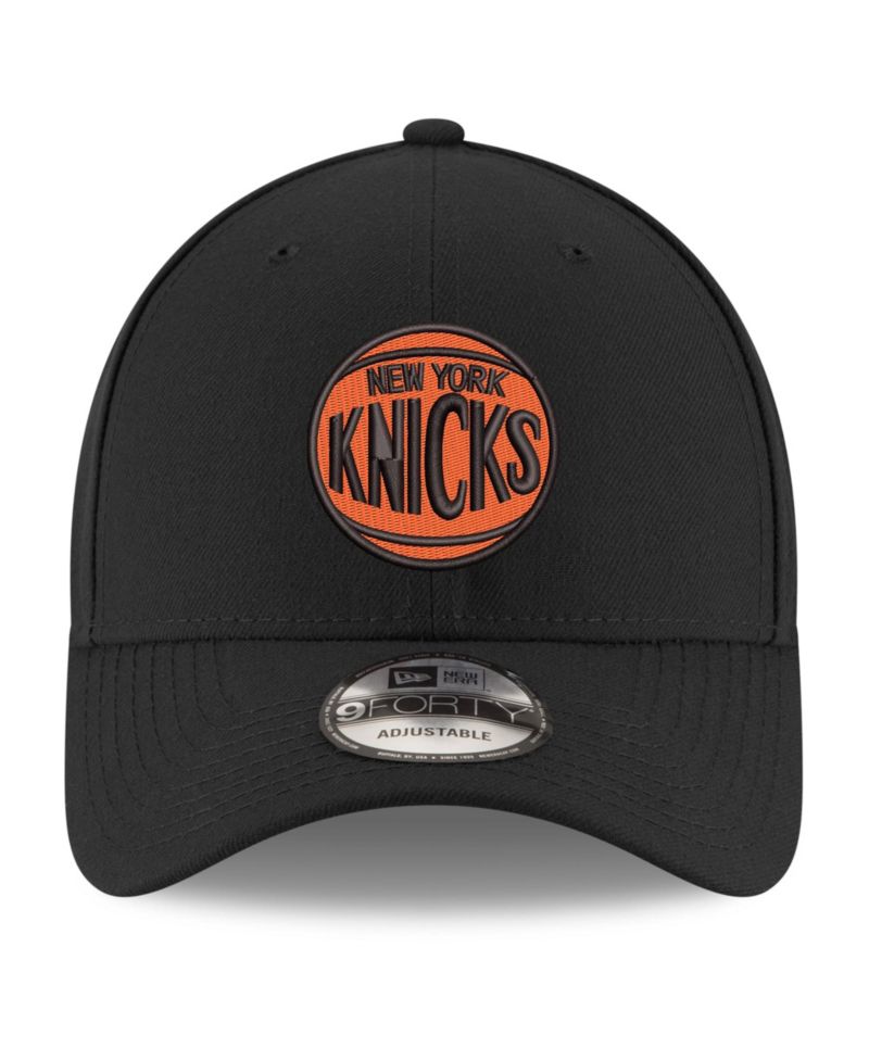 Big Boys and Girls Black New York Knicks Basketball Logo Adjustable Hat